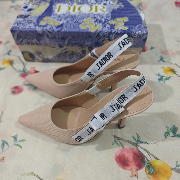 Dior Nude Pink Pumps - Picture 2 of 6